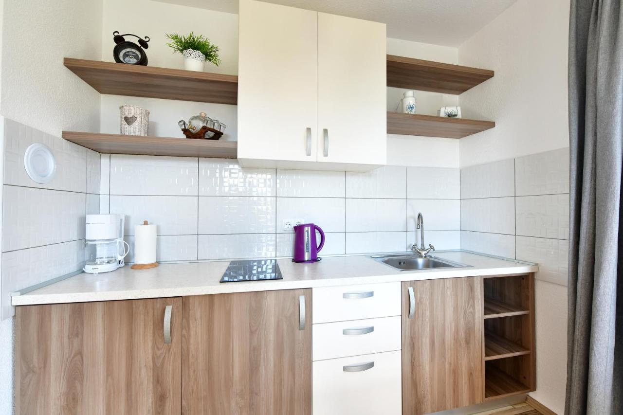 Holiday Home Ostrun Rakovica Kültér fotó